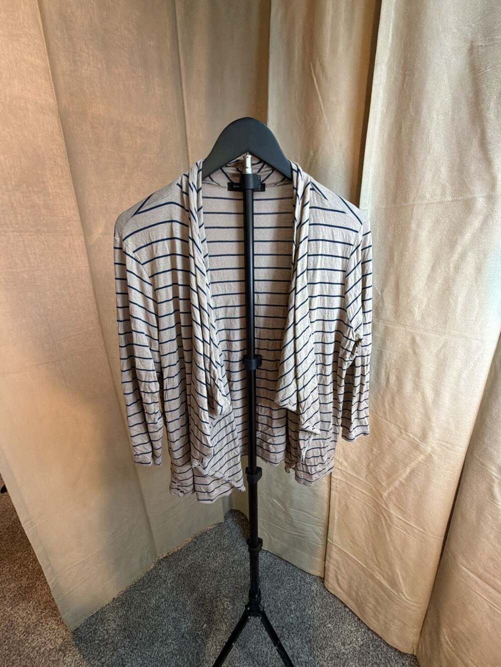 Green Envelope Los Angeles Women's Striped Waterfall Draped Cardigan